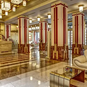 Majestic Plaza Szálloda